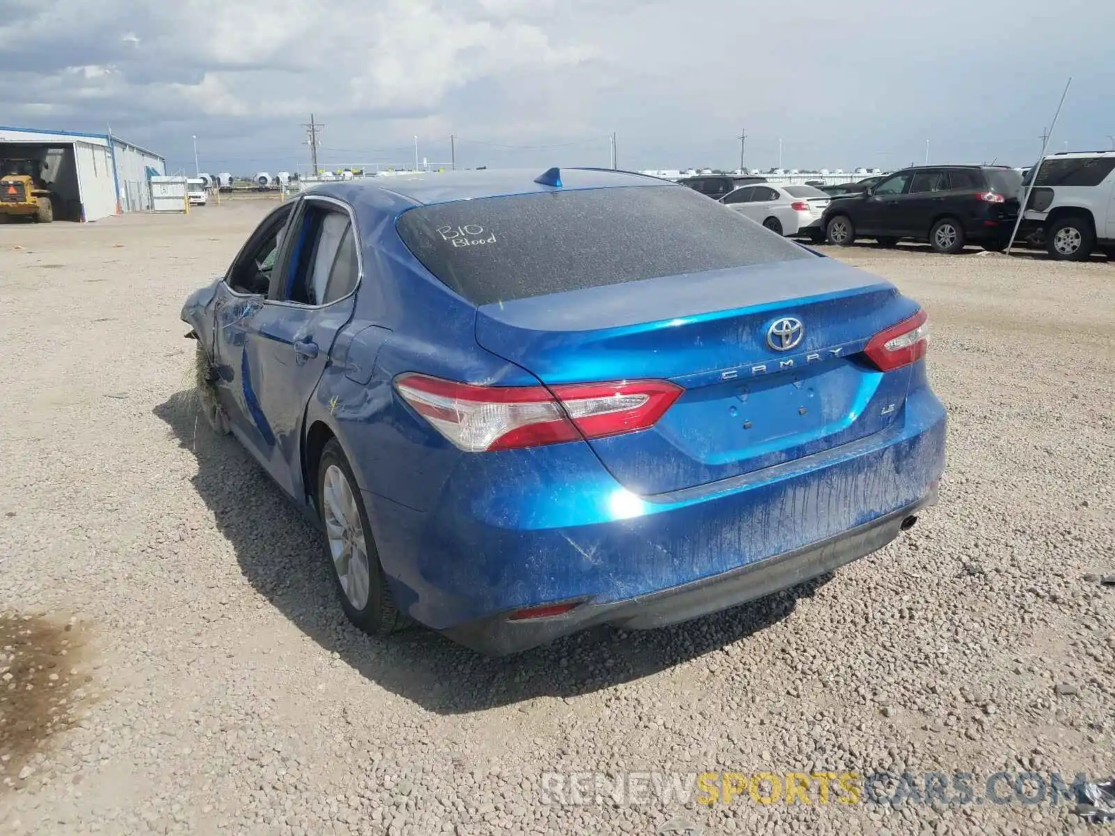 3 Фотография поврежденного автомобиля 4T1B11HK0KU174207 TOYOTA CAMRY 2019