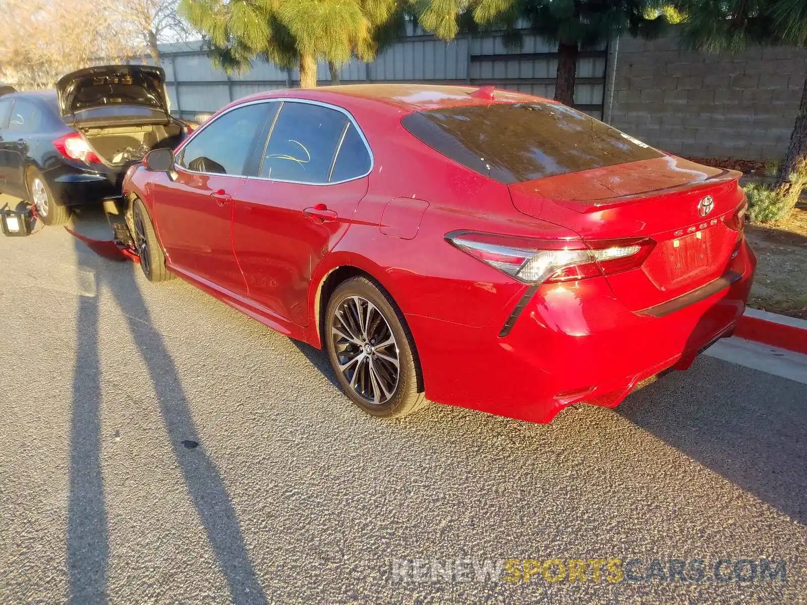 3 Photograph of a damaged car 4T1B11HK0KU174921 TOYOTA CAMRY 2019