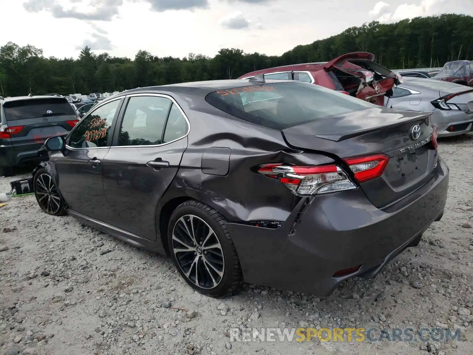 3 Photograph of a damaged car 4T1B11HK0KU178175 TOYOTA CAMRY 2019