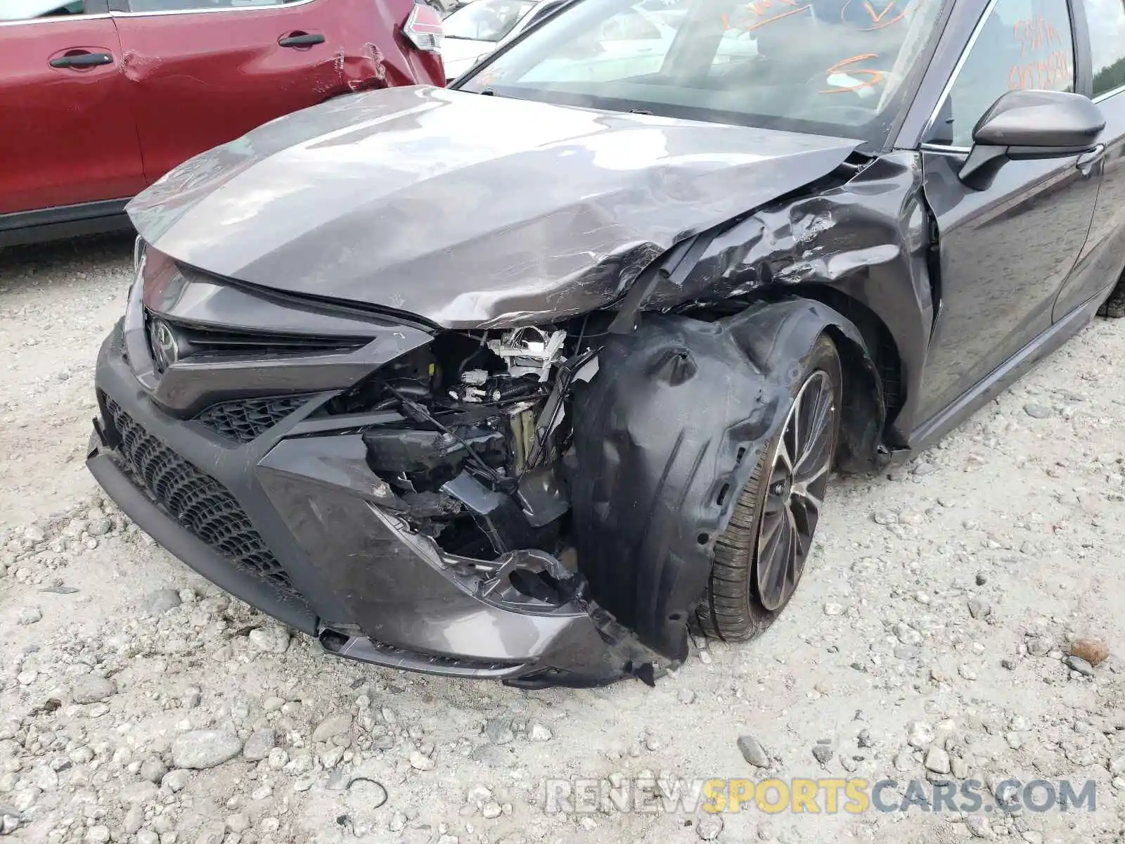 9 Photograph of a damaged car 4T1B11HK0KU178175 TOYOTA CAMRY 2019