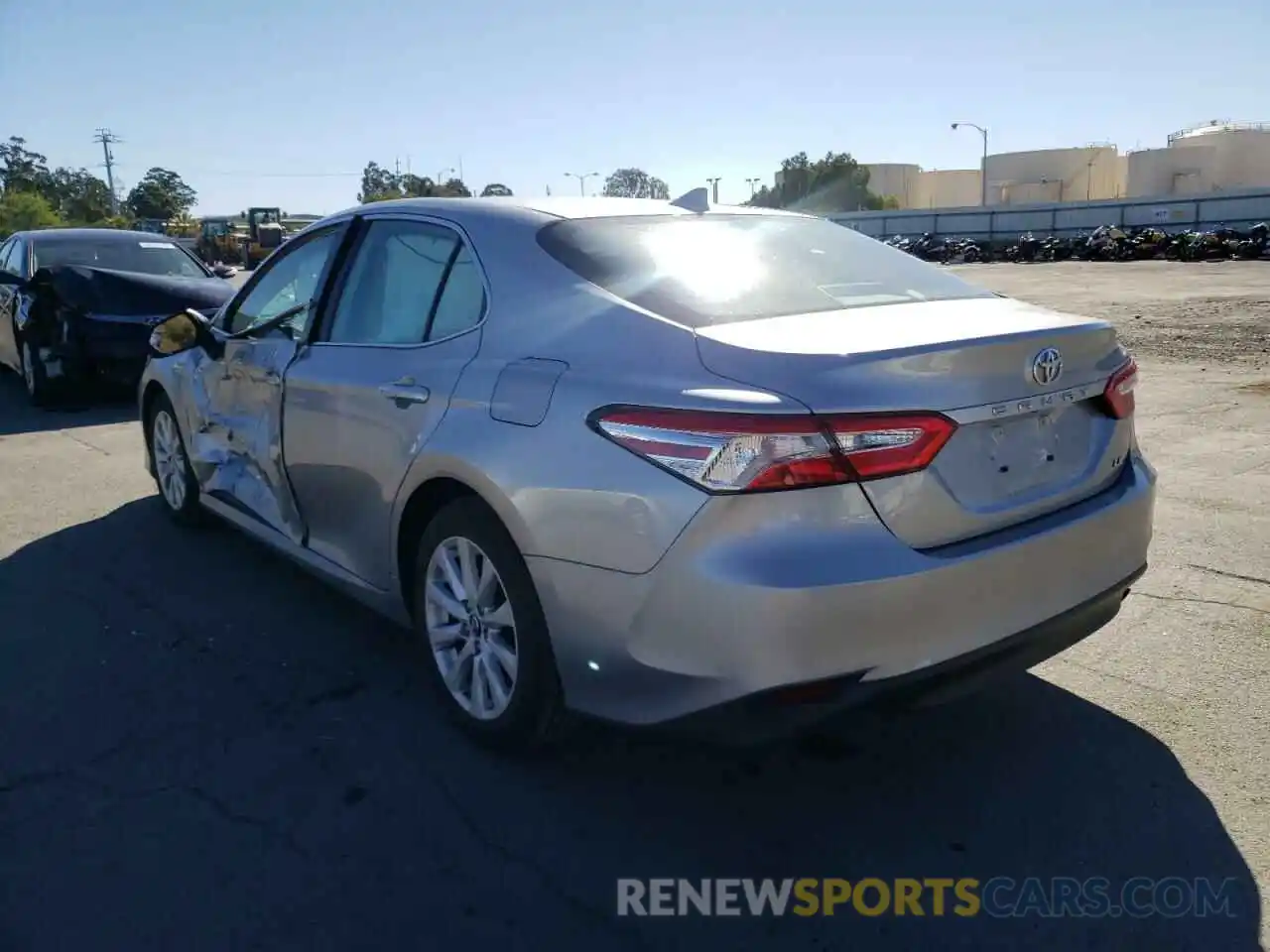 3 Photograph of a damaged car 4T1B11HK0KU180489 TOYOTA CAMRY 2019