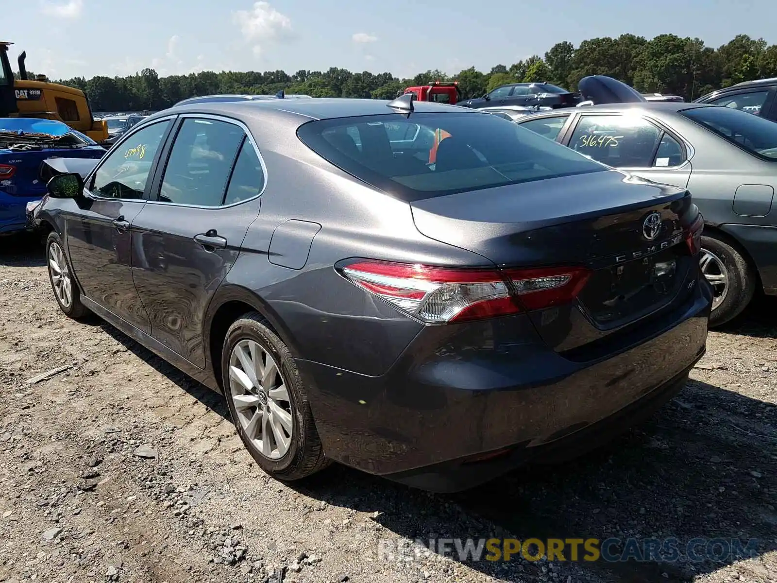 3 Photograph of a damaged car 4T1B11HK0KU181044 TOYOTA CAMRY 2019