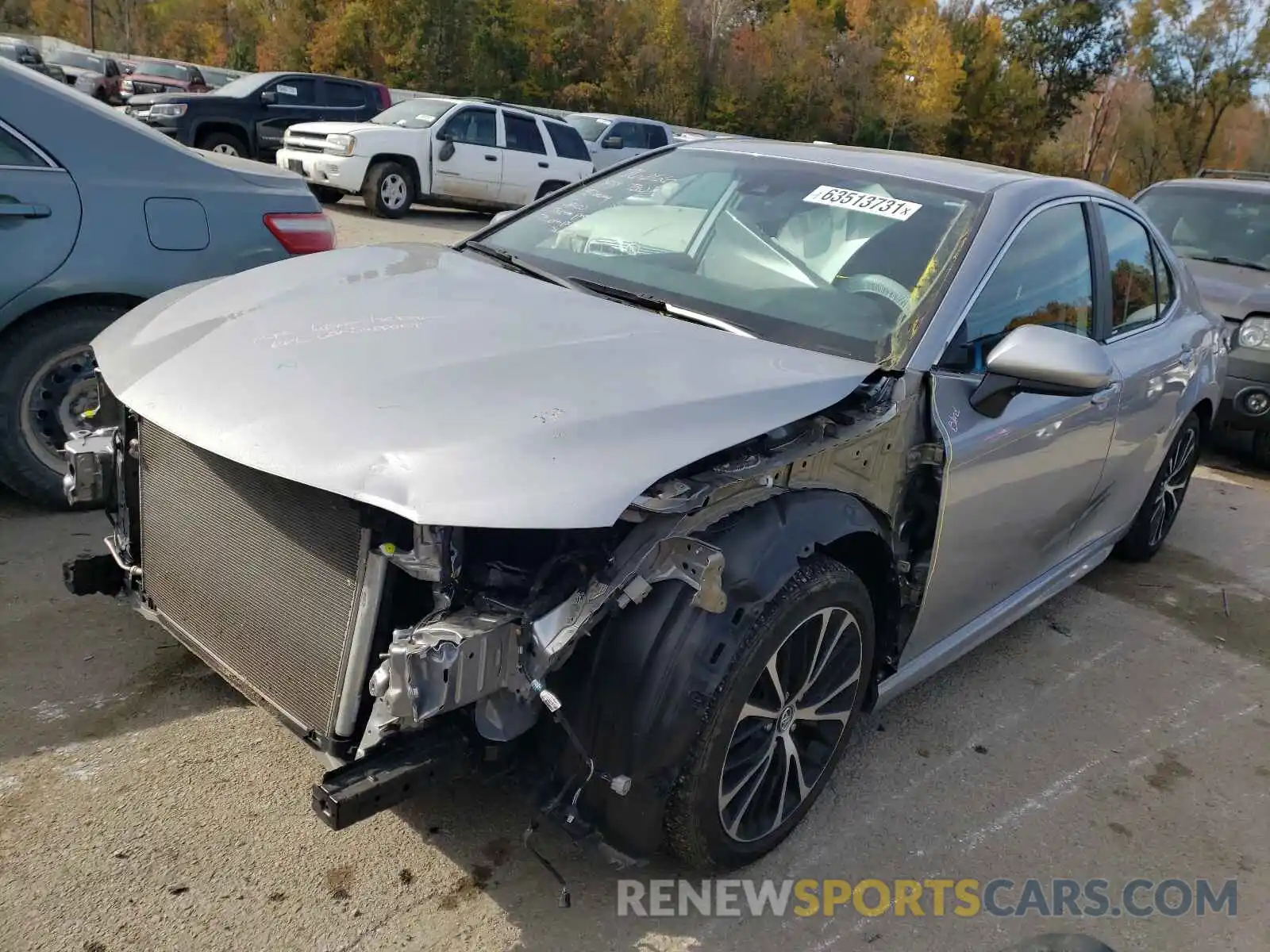 2 Photograph of a damaged car 4T1B11HK0KU181299 TOYOTA CAMRY 2019