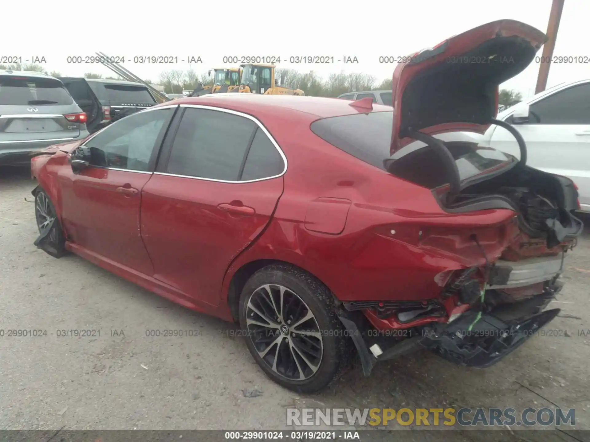 3 Photograph of a damaged car 4T1B11HK0KU184123 TOYOTA CAMRY 2019