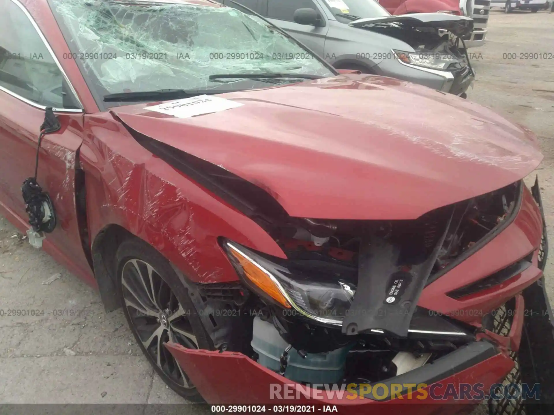 6 Photograph of a damaged car 4T1B11HK0KU184123 TOYOTA CAMRY 2019