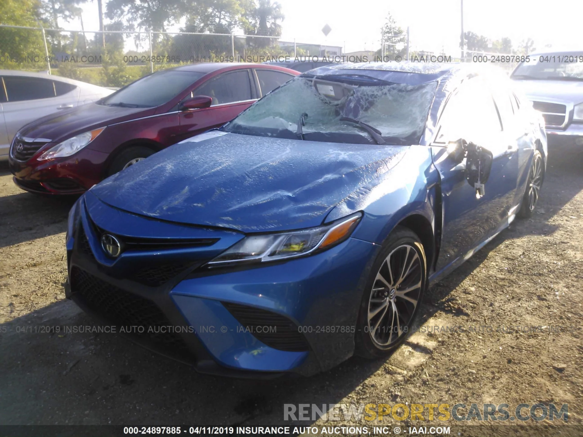 6 Photograph of a damaged car 4T1B11HK0KU184221 TOYOTA CAMRY 2019