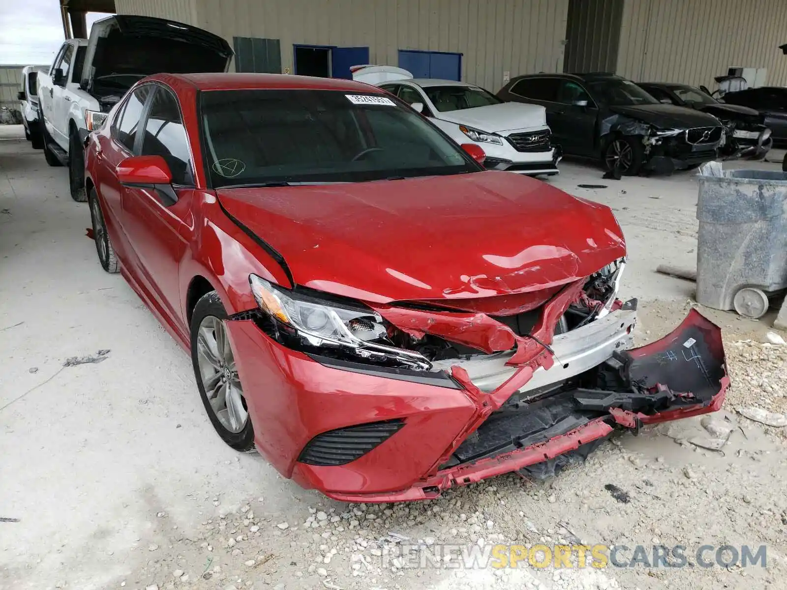 1 Photograph of a damaged car 4T1B11HK0KU185613 TOYOTA CAMRY 2019