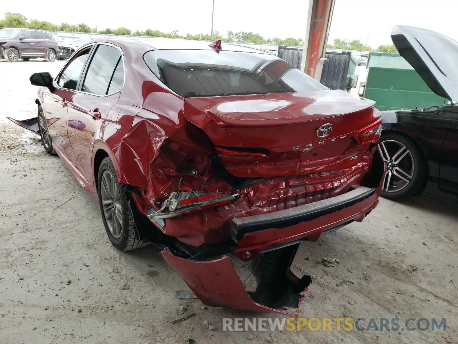 3 Photograph of a damaged car 4T1B11HK0KU185613 TOYOTA CAMRY 2019