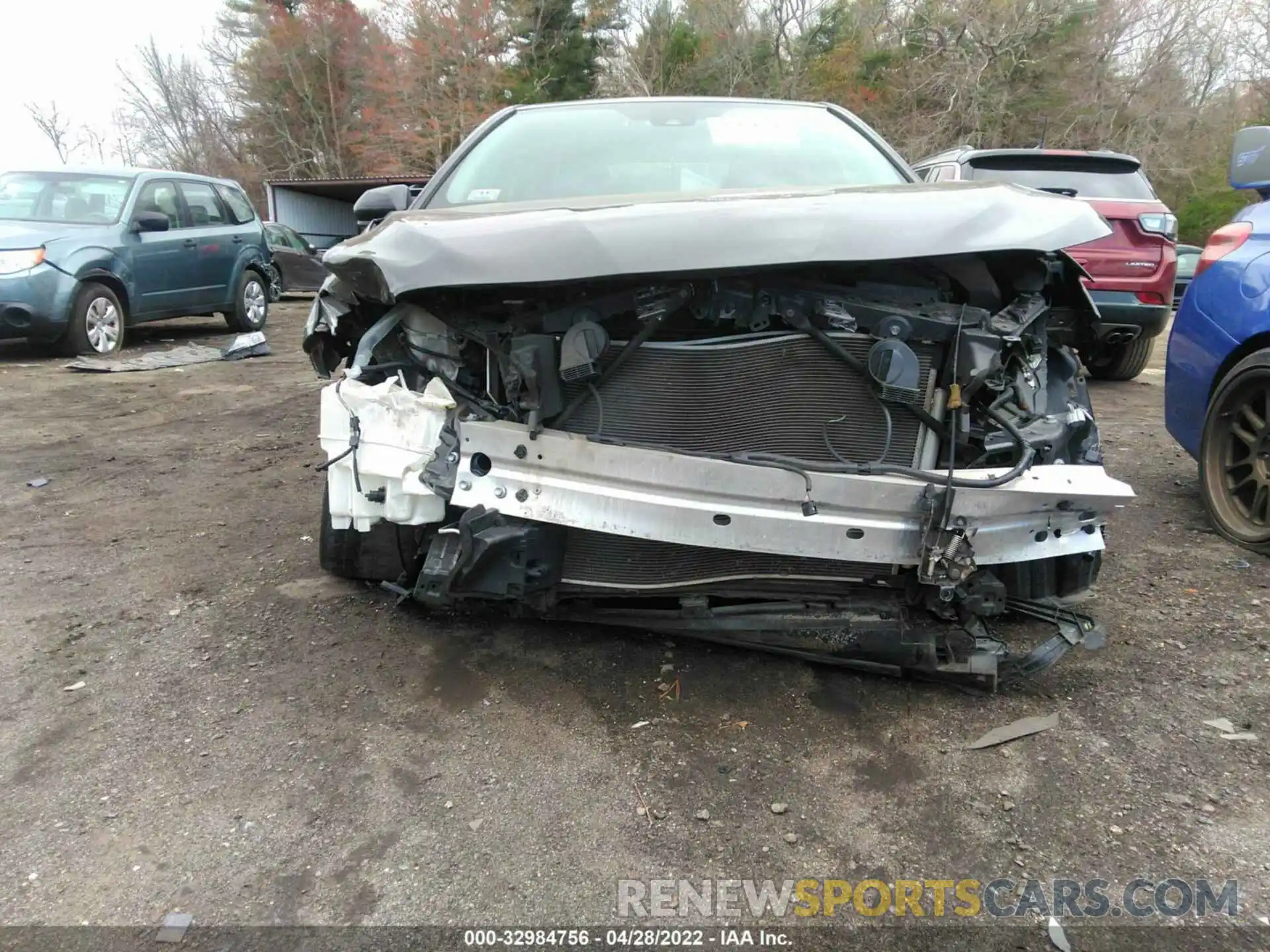 6 Photograph of a damaged car 4T1B11HK0KU186437 TOYOTA CAMRY 2019