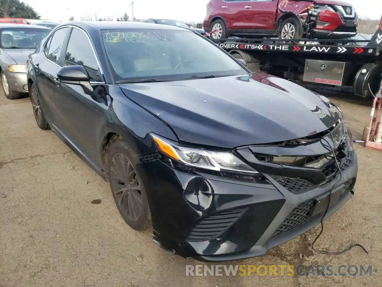 1 Photograph of a damaged car 4T1B11HK0KU188589 TOYOTA CAMRY 2019