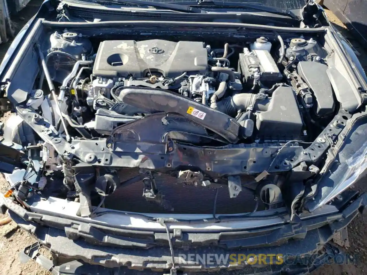 11 Photograph of a damaged car 4T1B11HK0KU189242 TOYOTA CAMRY 2019