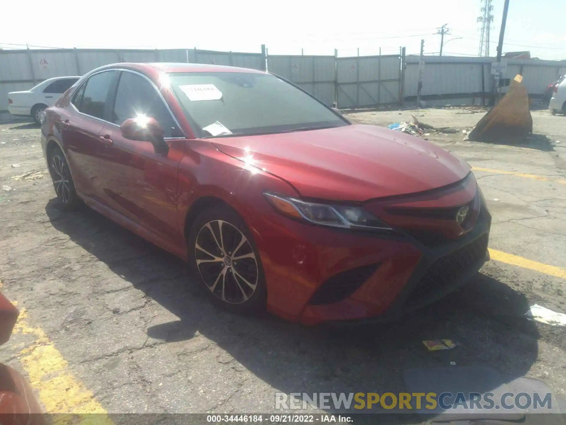 1 Photograph of a damaged car 4T1B11HK0KU189466 TOYOTA CAMRY 2019