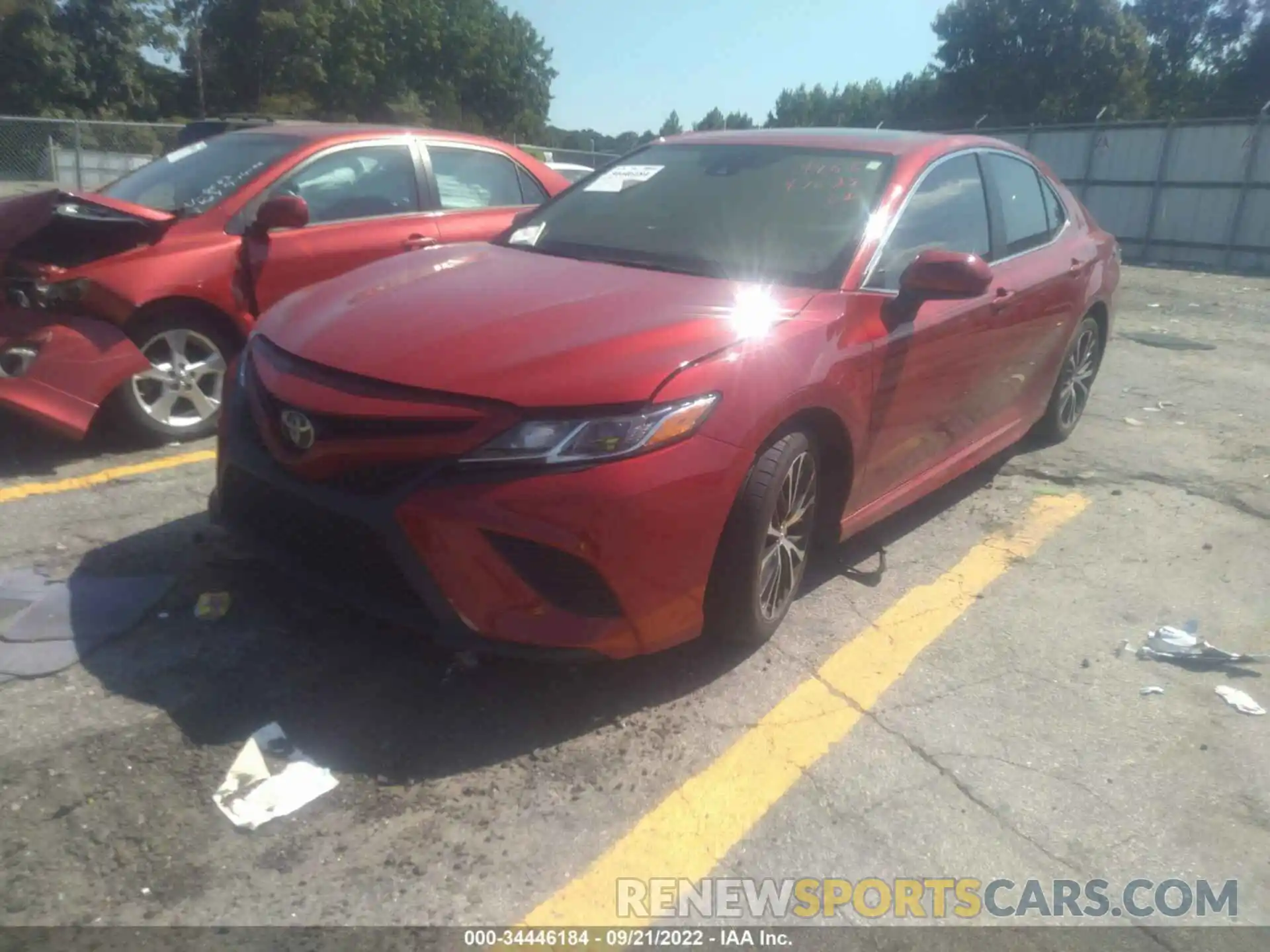 2 Photograph of a damaged car 4T1B11HK0KU189466 TOYOTA CAMRY 2019