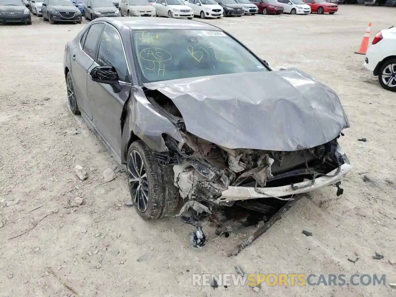 1 Photograph of a damaged car 4T1B11HK0KU191119 TOYOTA CAMRY 2019