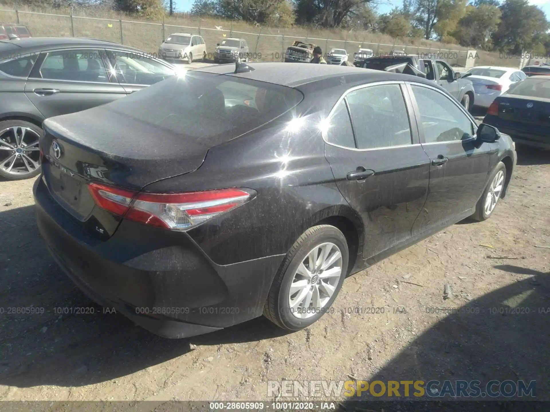 4 Photograph of a damaged car 4T1B11HK0KU192920 TOYOTA CAMRY 2019