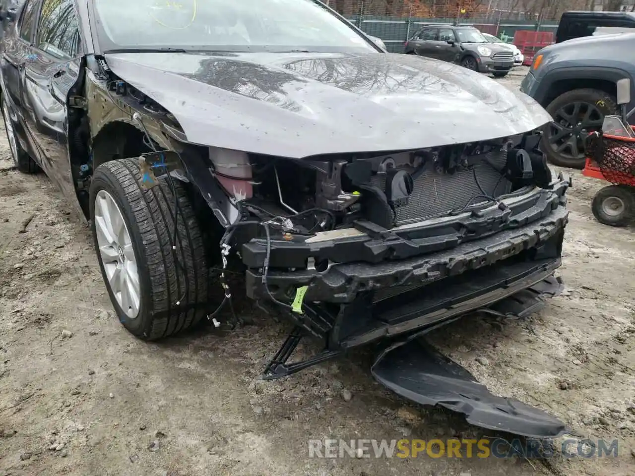 9 Photograph of a damaged car 4T1B11HK0KU193002 TOYOTA CAMRY 2019