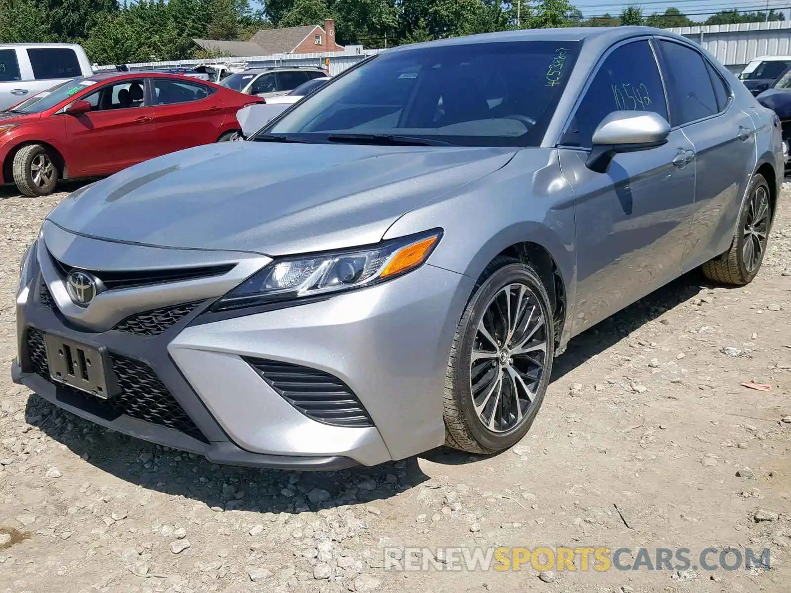 2 Photograph of a damaged car 4T1B11HK0KU193257 TOYOTA CAMRY 2019