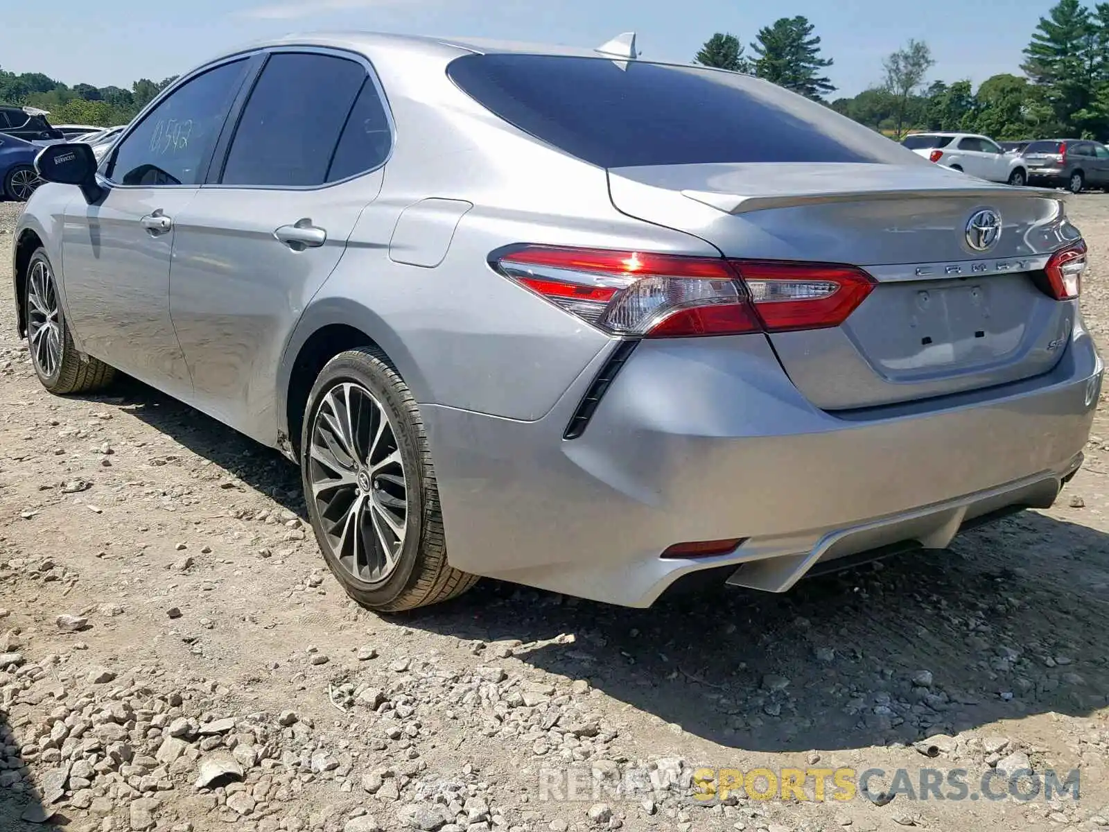 3 Photograph of a damaged car 4T1B11HK0KU193257 TOYOTA CAMRY 2019