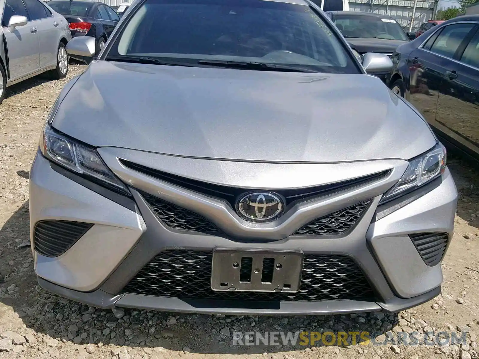 9 Photograph of a damaged car 4T1B11HK0KU193257 TOYOTA CAMRY 2019