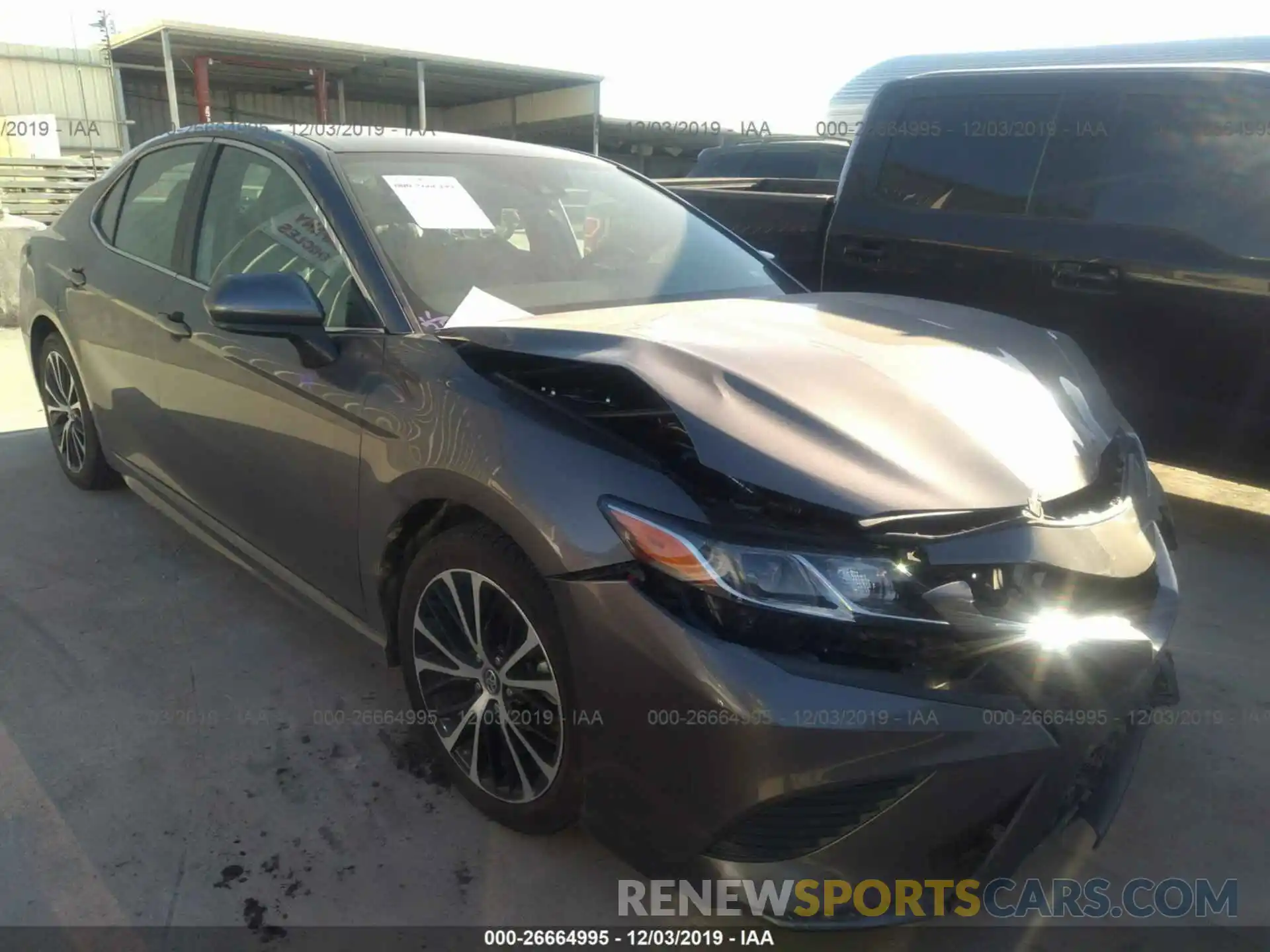 1 Photograph of a damaged car 4T1B11HK0KU193646 TOYOTA CAMRY 2019