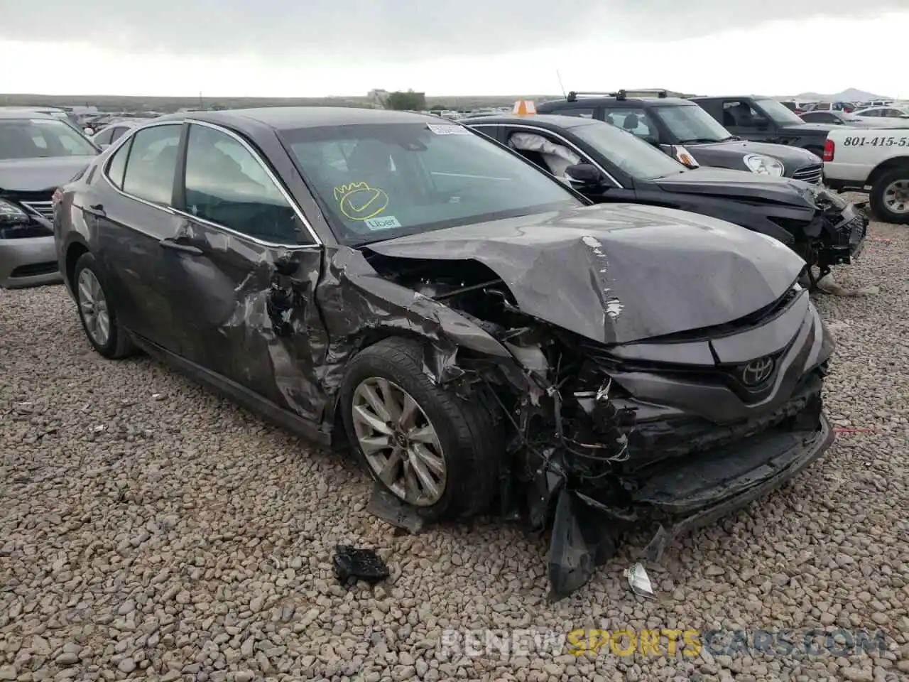 1 Photograph of a damaged car 4T1B11HK0KU194800 TOYOTA CAMRY 2019