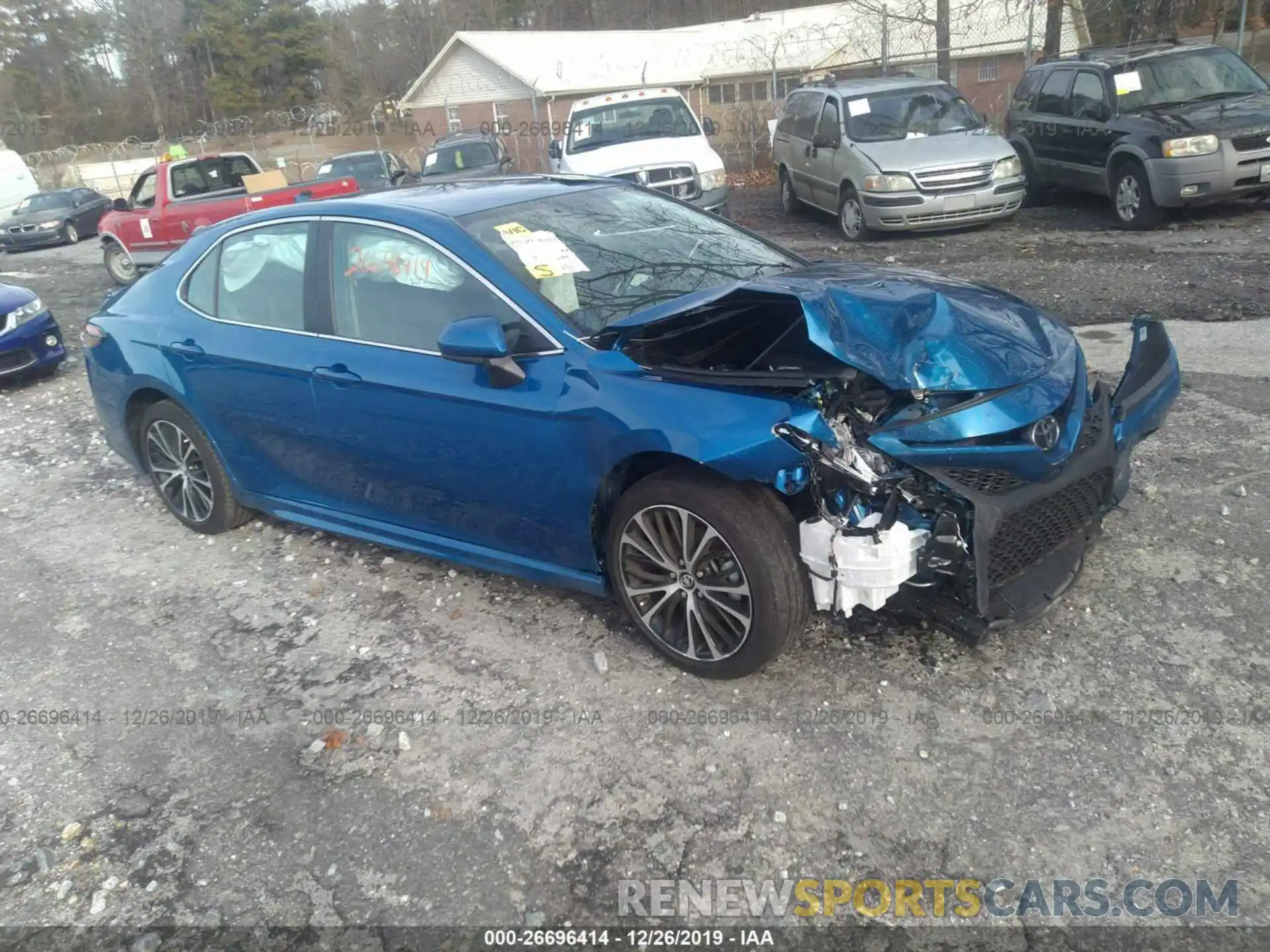 1 Photograph of a damaged car 4T1B11HK0KU196739 TOYOTA CAMRY 2019