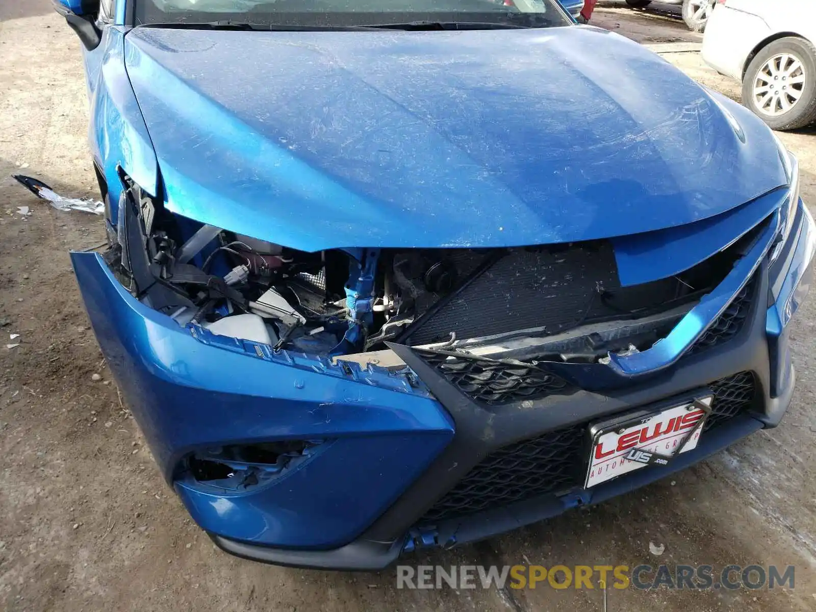 9 Photograph of a damaged car 4T1B11HK0KU197163 TOYOTA CAMRY 2019