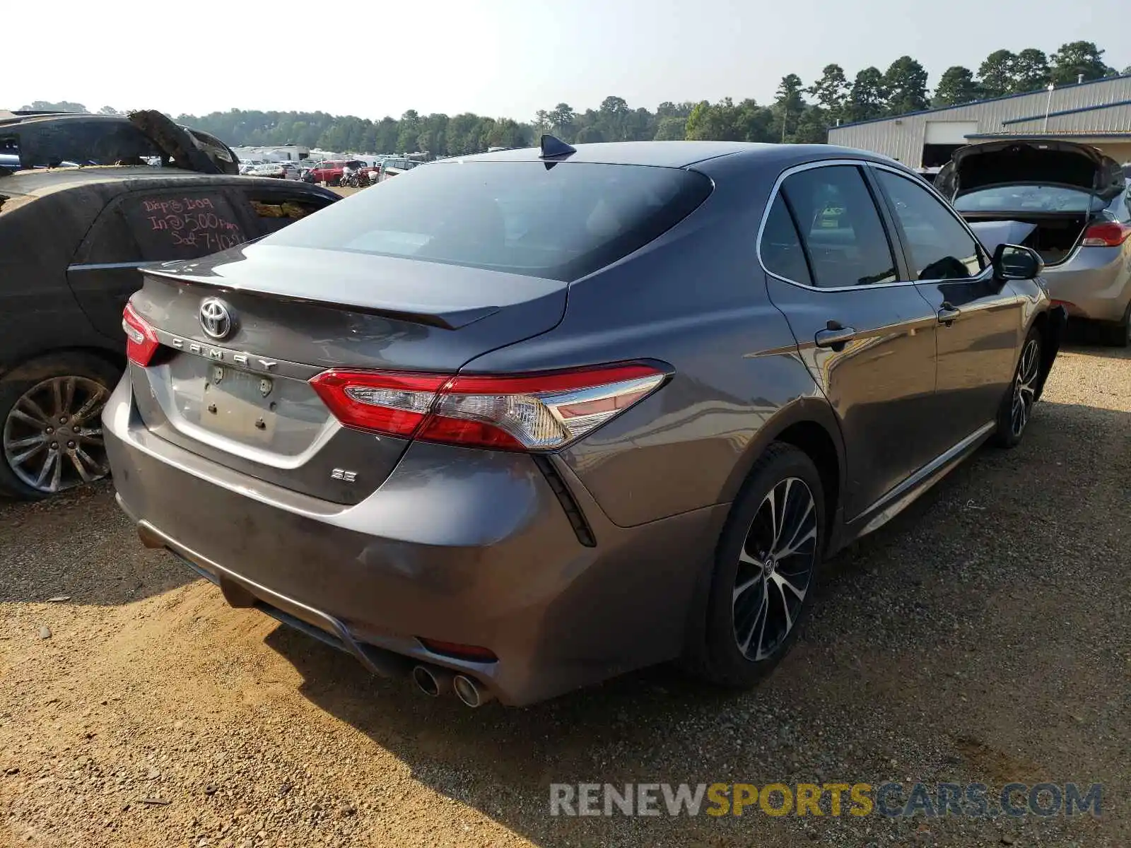 4 Photograph of a damaged car 4T1B11HK0KU199074 TOYOTA CAMRY 2019