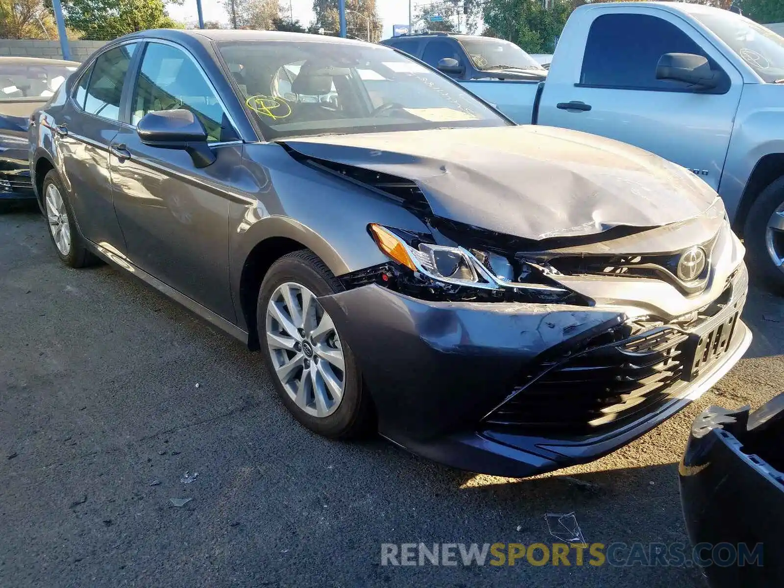 1 Photograph of a damaged car 4T1B11HK0KU203754 TOYOTA CAMRY 2019