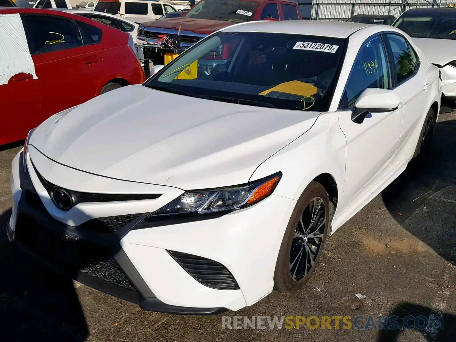 2 Photograph of a damaged car 4T1B11HK0KU204001 TOYOTA CAMRY 2019