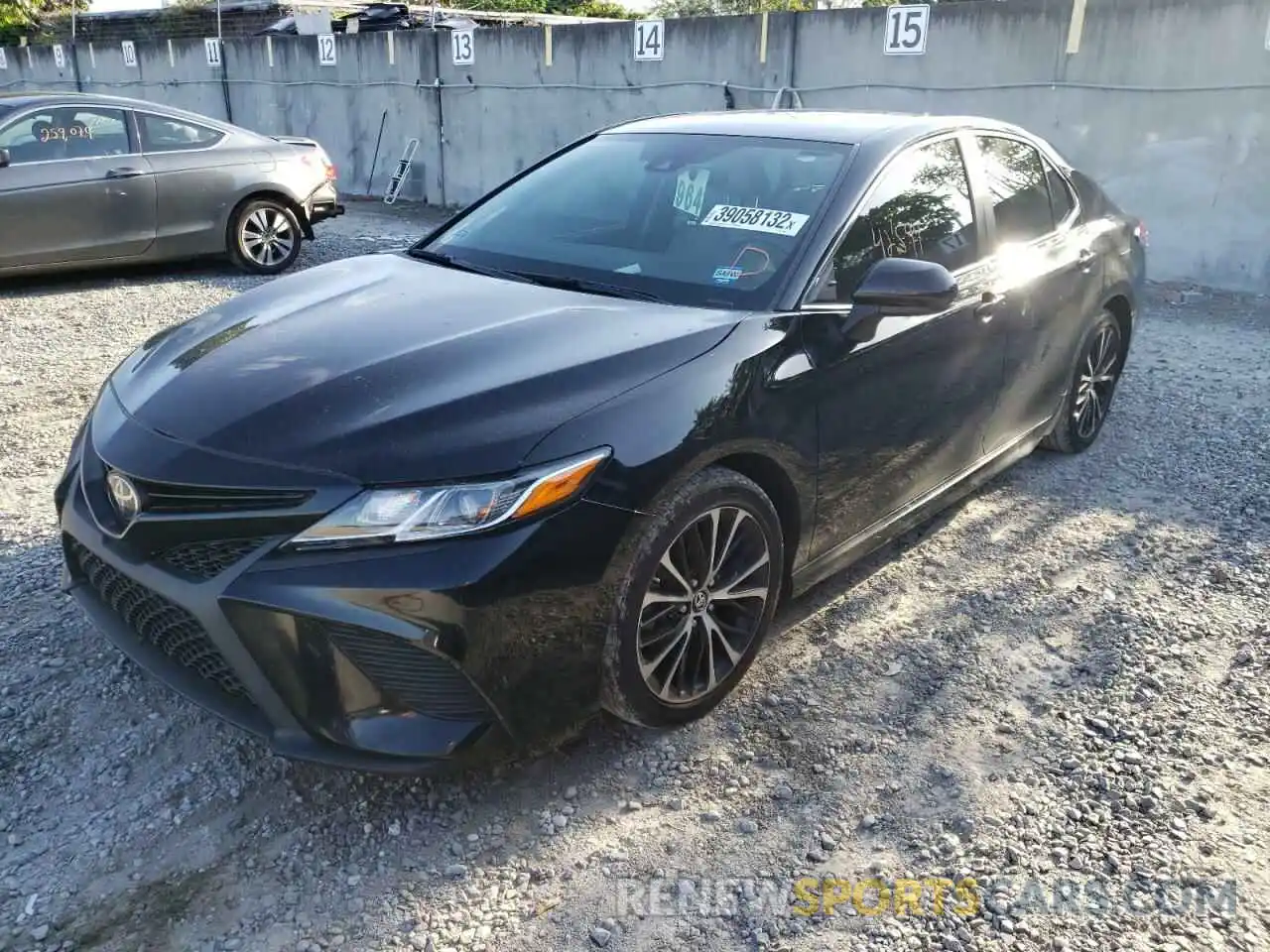 2 Photograph of a damaged car 4T1B11HK0KU204435 TOYOTA CAMRY 2019