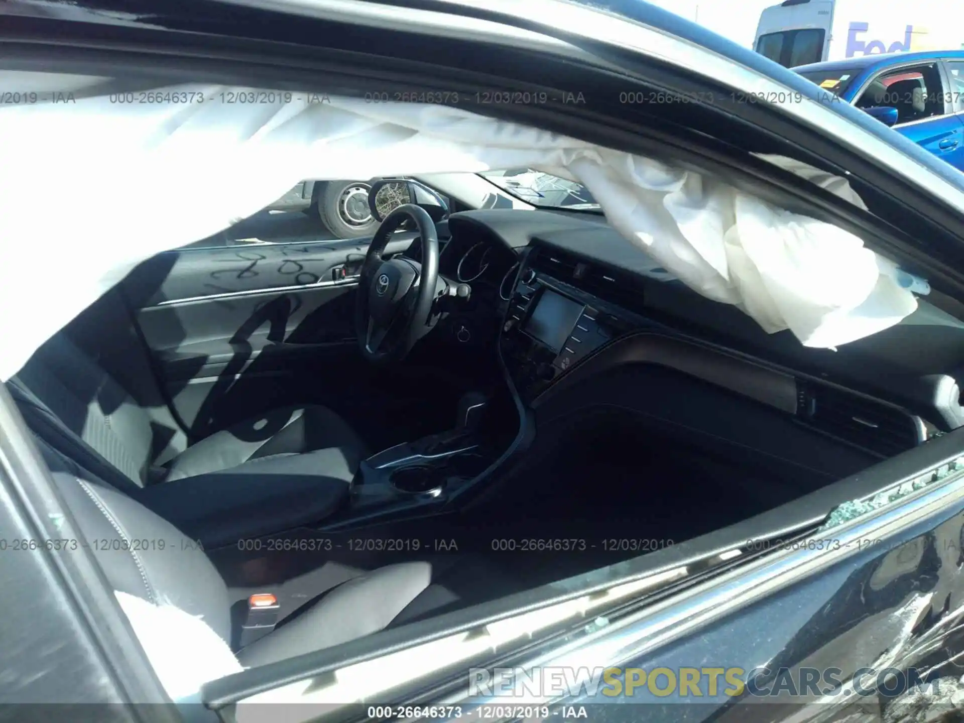 5 Photograph of a damaged car 4T1B11HK0KU204984 TOYOTA CAMRY 2019