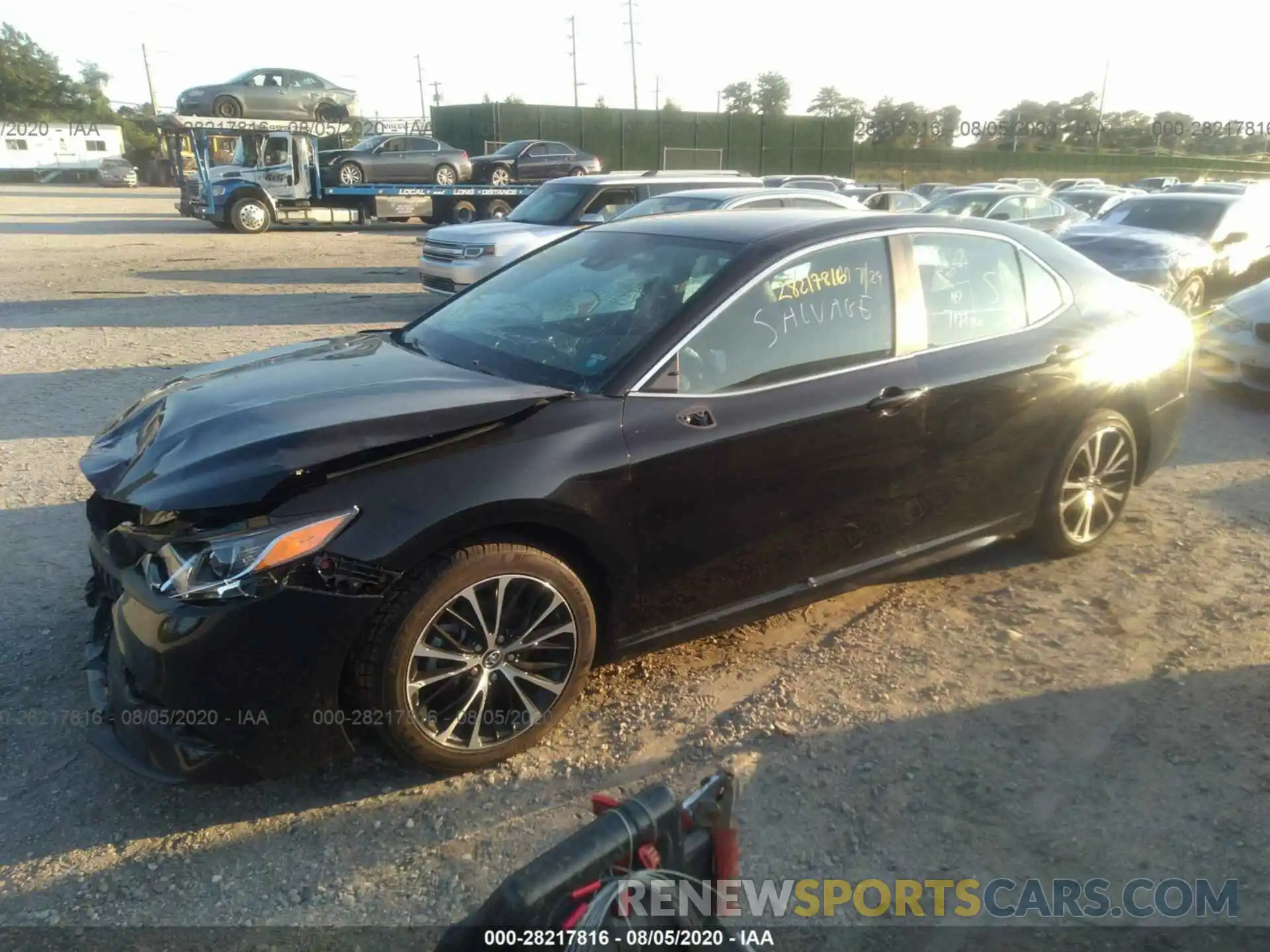 2 Photograph of a damaged car 4T1B11HK0KU205147 TOYOTA CAMRY 2019