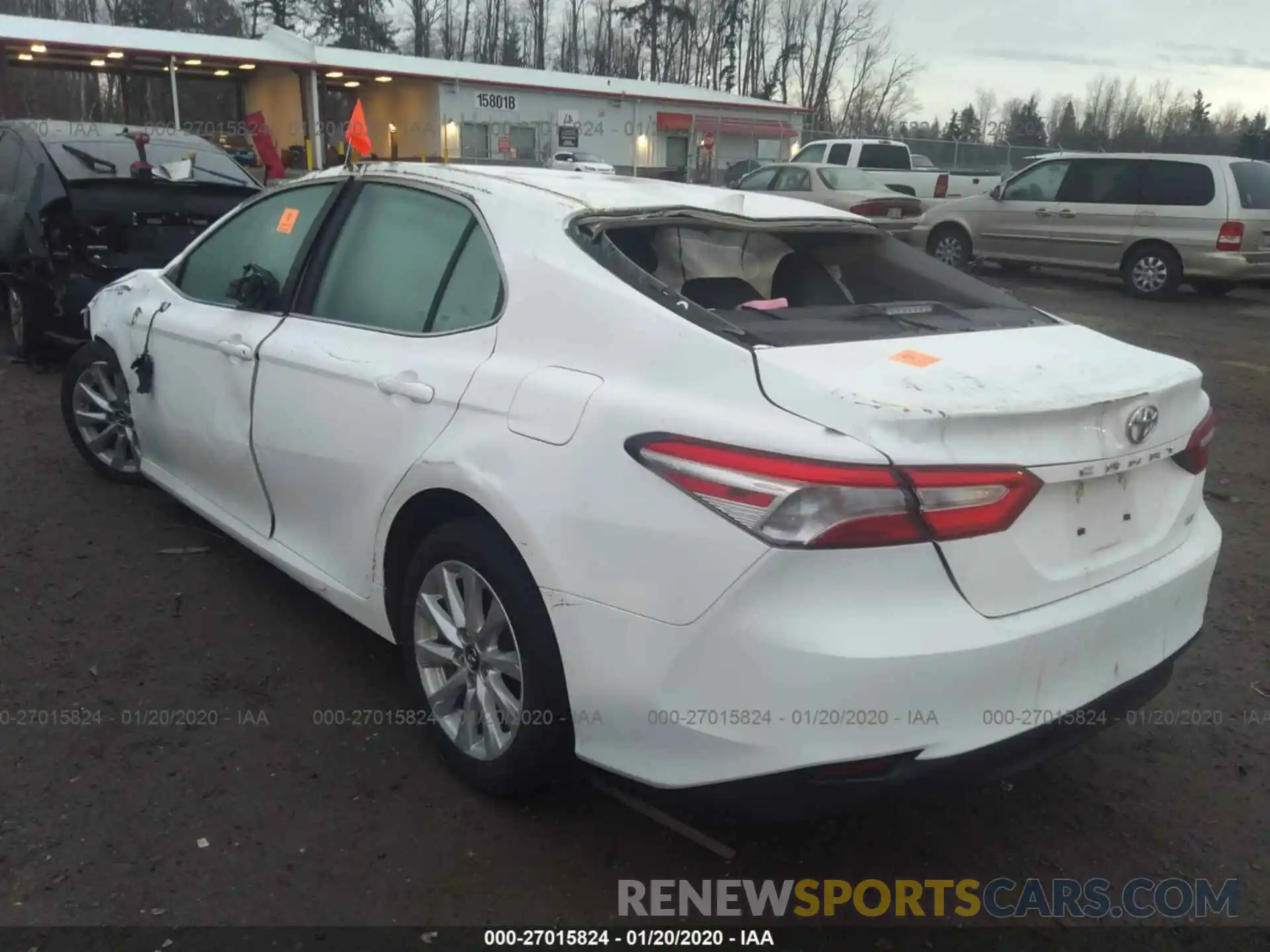 3 Фотография поврежденного автомобиля 4T1B11HK0KU205357 TOYOTA CAMRY 2019