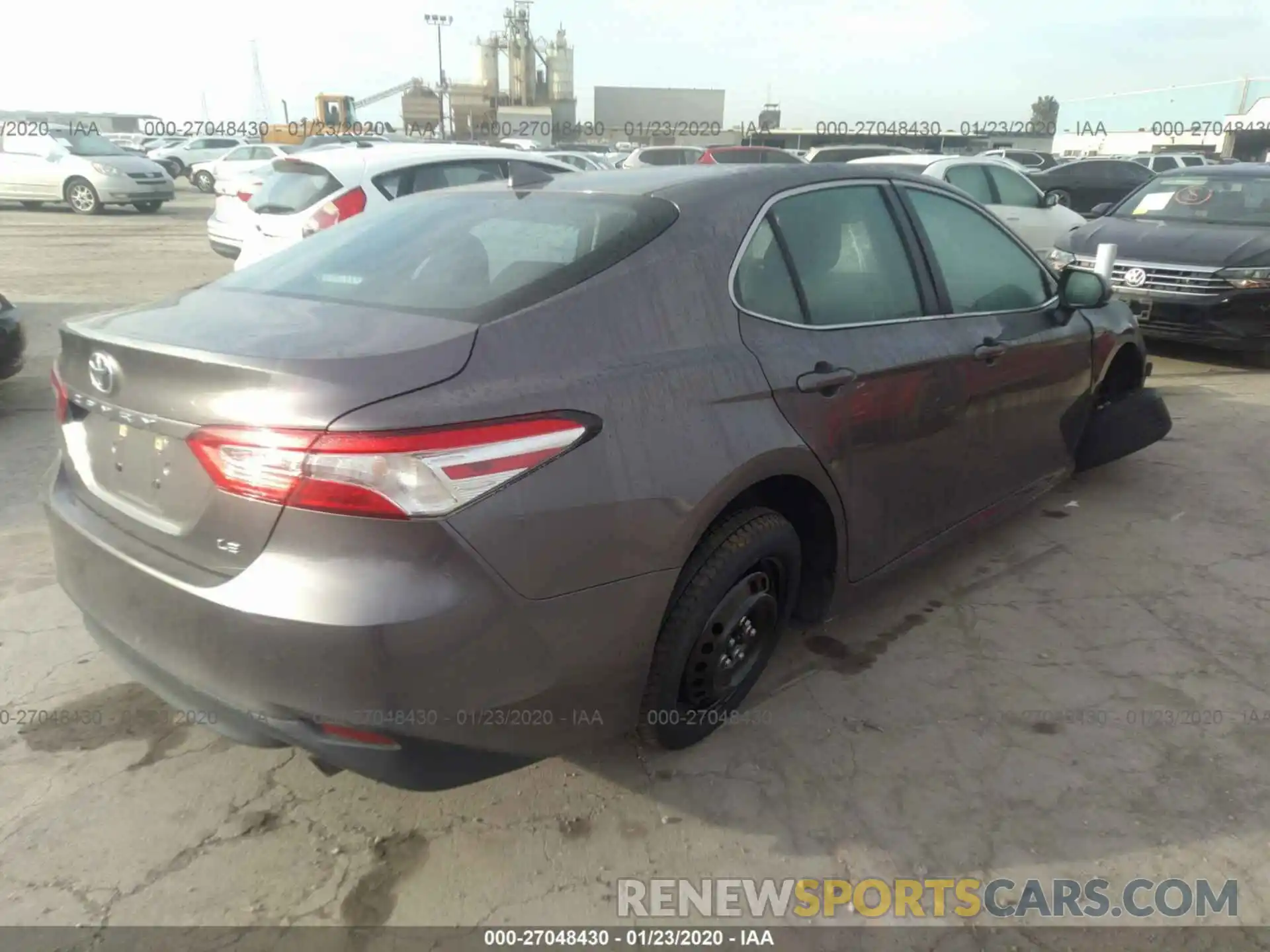 4 Photograph of a damaged car 4T1B11HK0KU205651 TOYOTA CAMRY 2019