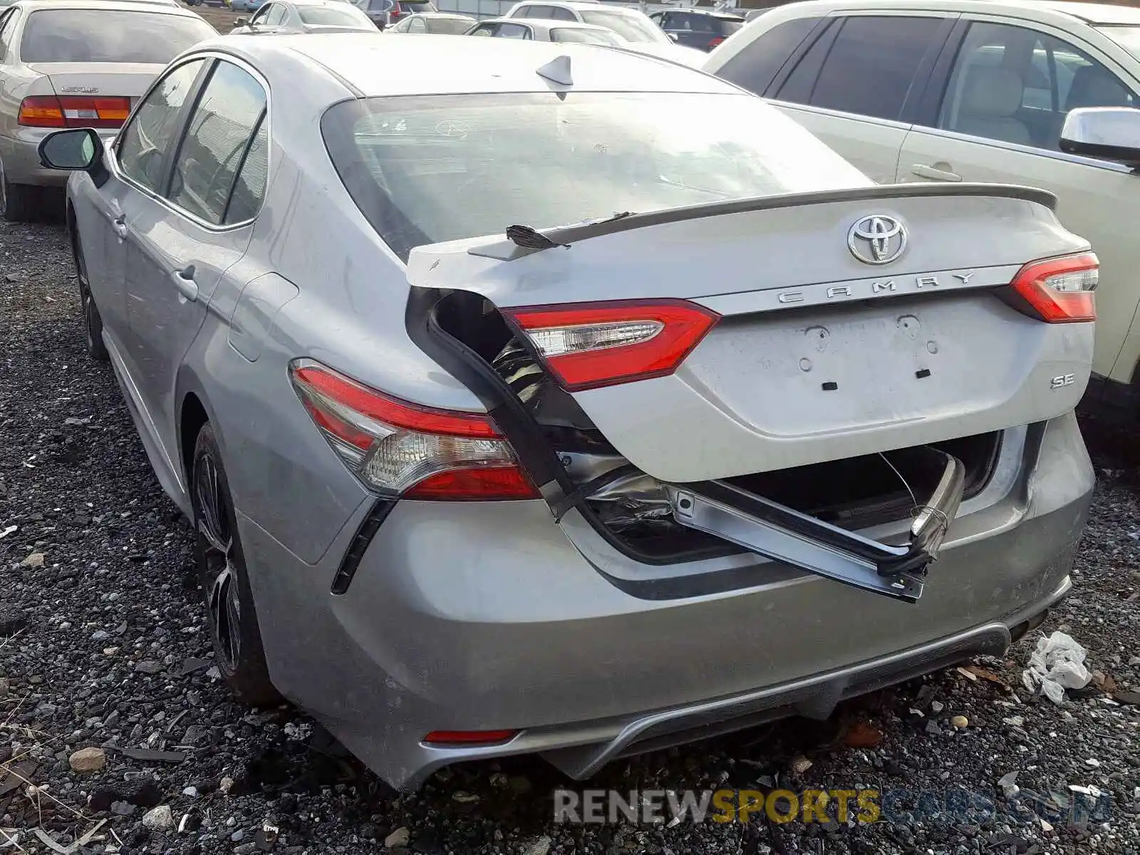 3 Photograph of a damaged car 4T1B11HK0KU205746 TOYOTA CAMRY 2019