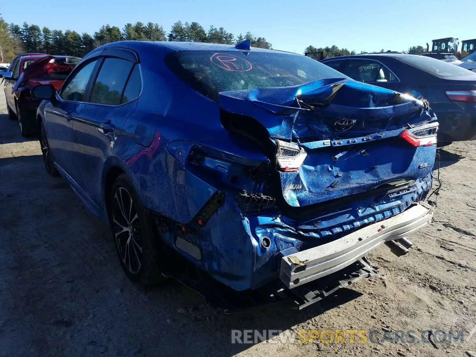 3 Photograph of a damaged car 4T1B11HK0KU208131 TOYOTA CAMRY 2019