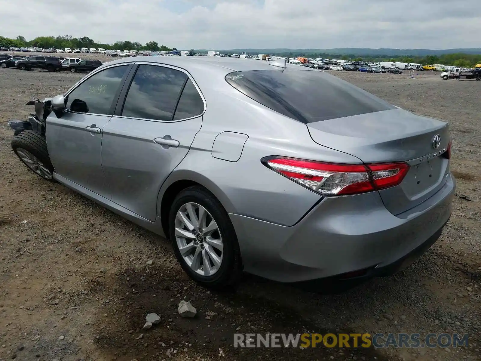 3 Photograph of a damaged car 4T1B11HK0KU209540 TOYOTA CAMRY 2019