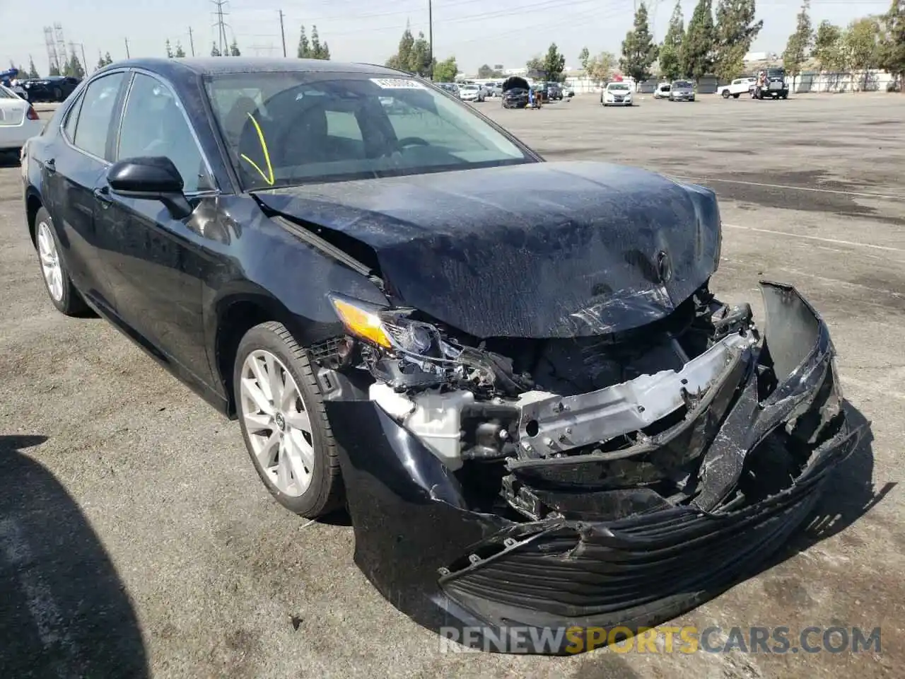 1 Photograph of a damaged car 4T1B11HK0KU212373 TOYOTA CAMRY 2019