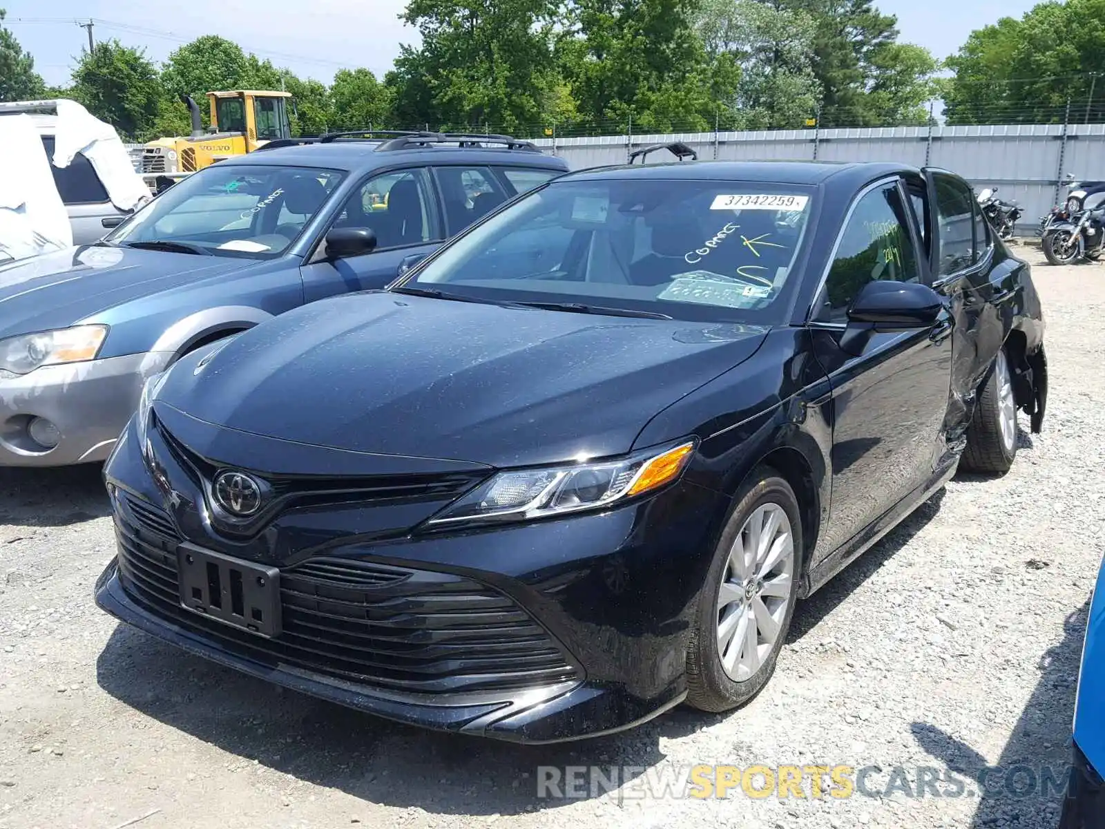 2 Photograph of a damaged car 4T1B11HK0KU213667 TOYOTA CAMRY 2019