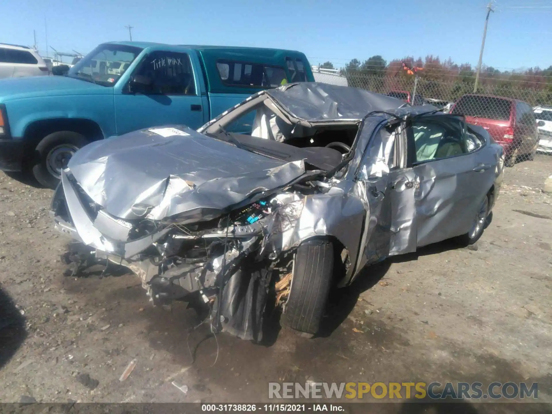 2 Photograph of a damaged car 4T1B11HK0KU213748 TOYOTA CAMRY 2019