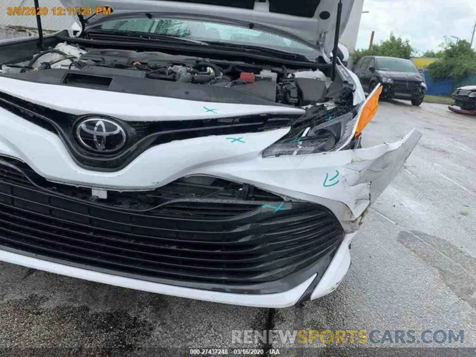 8 Photograph of a damaged car 4T1B11HK0KU217489 TOYOTA CAMRY 2019