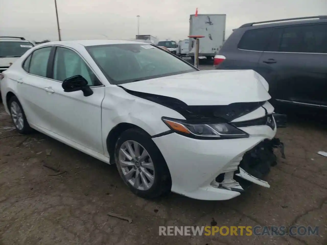 1 Photograph of a damaged car 4T1B11HK0KU217539 TOYOTA CAMRY 2019