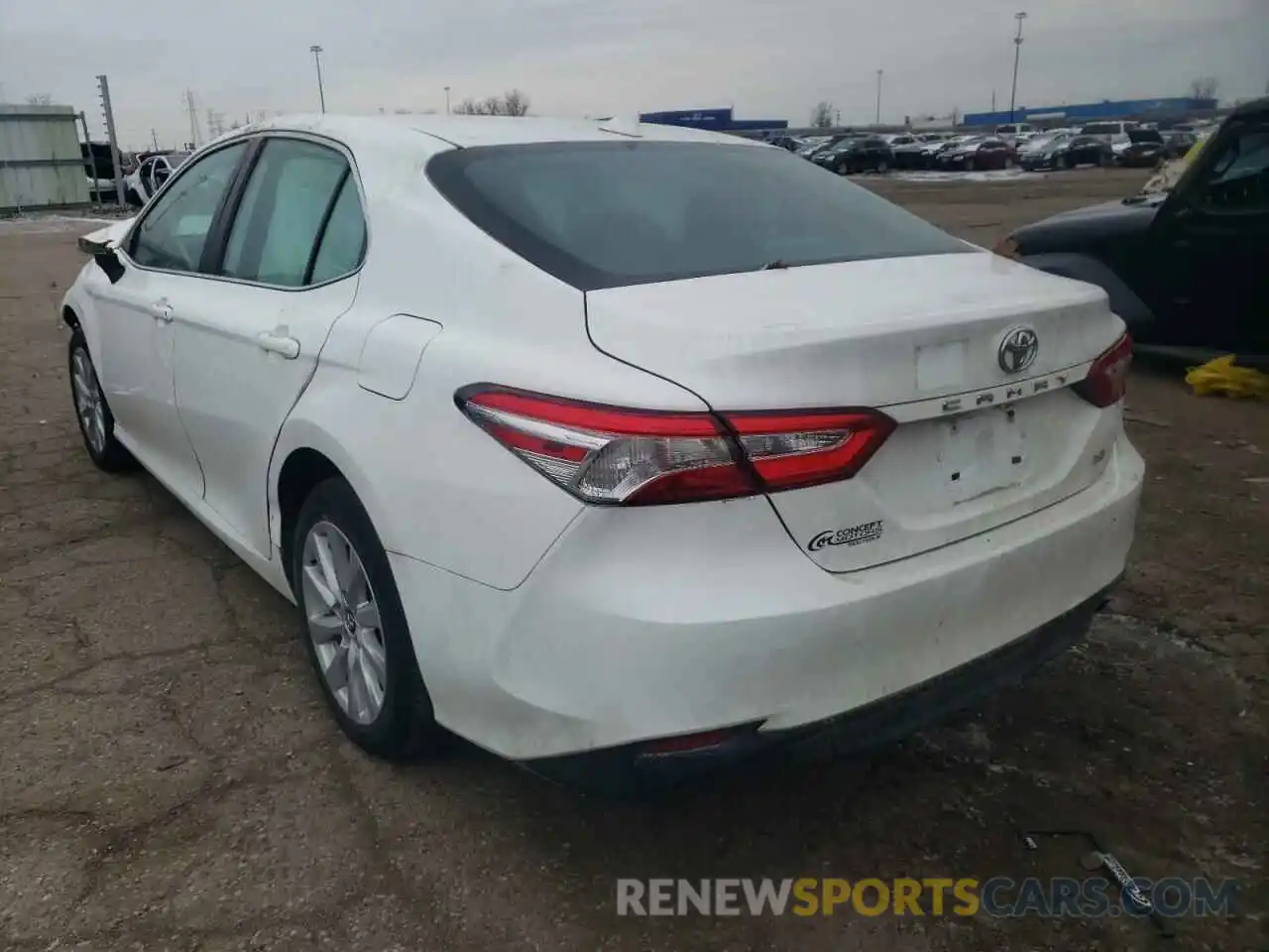 3 Photograph of a damaged car 4T1B11HK0KU217539 TOYOTA CAMRY 2019