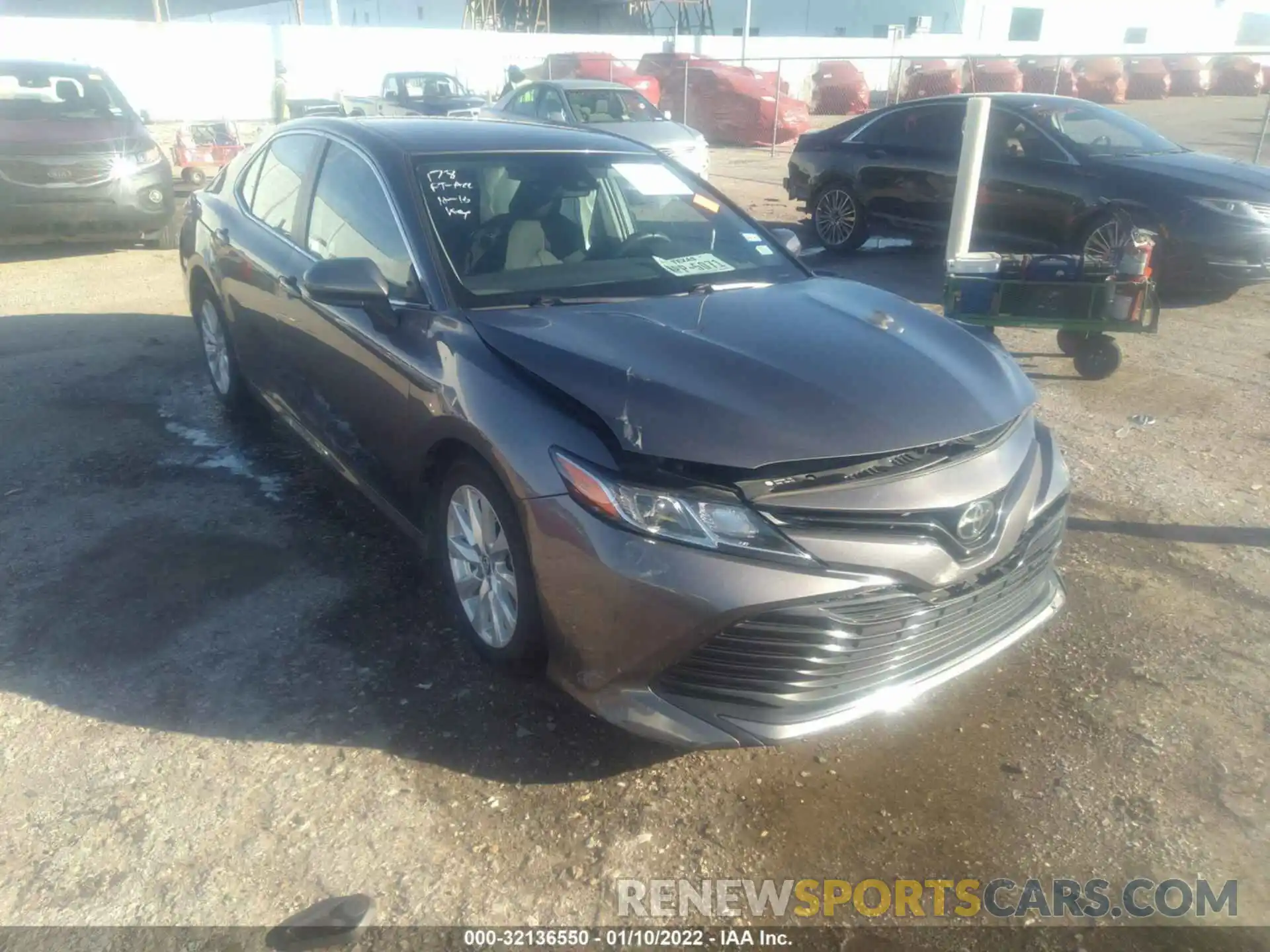 1 Photograph of a damaged car 4T1B11HK0KU218626 TOYOTA CAMRY 2019