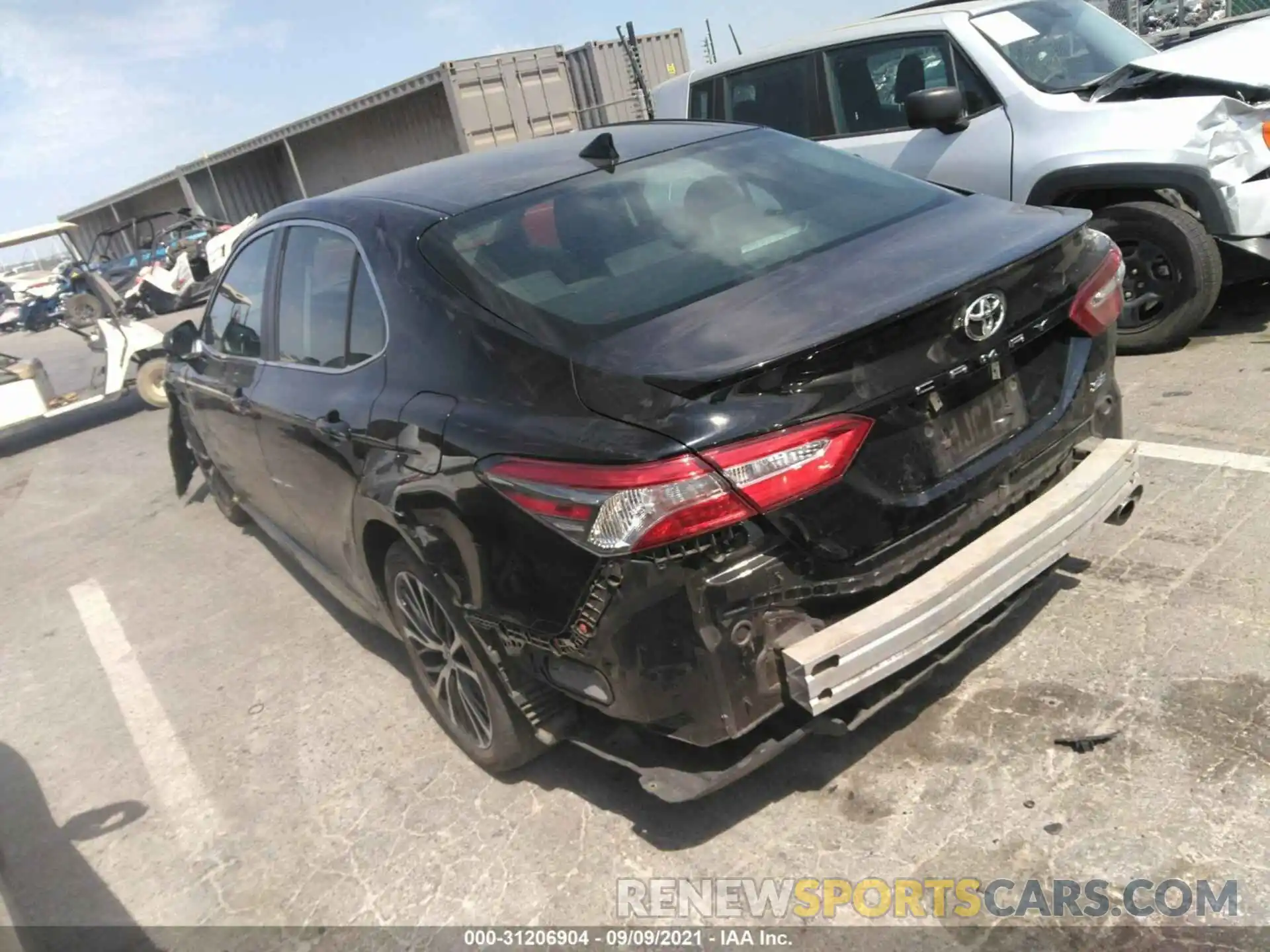 3 Photograph of a damaged car 4T1B11HK0KU220442 TOYOTA CAMRY 2019