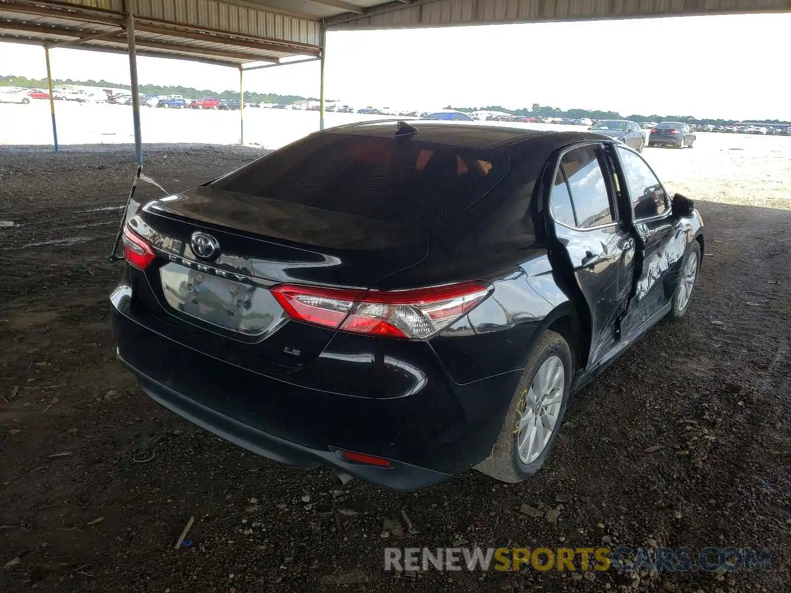 4 Photograph of a damaged car 4T1B11HK0KU224474 TOYOTA CAMRY 2019