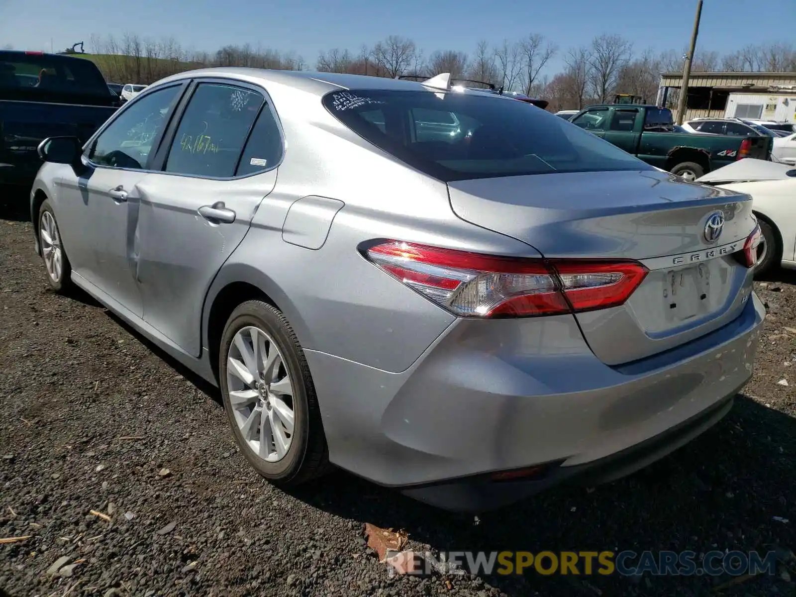 3 Photograph of a damaged car 4T1B11HK0KU227214 TOYOTA CAMRY 2019