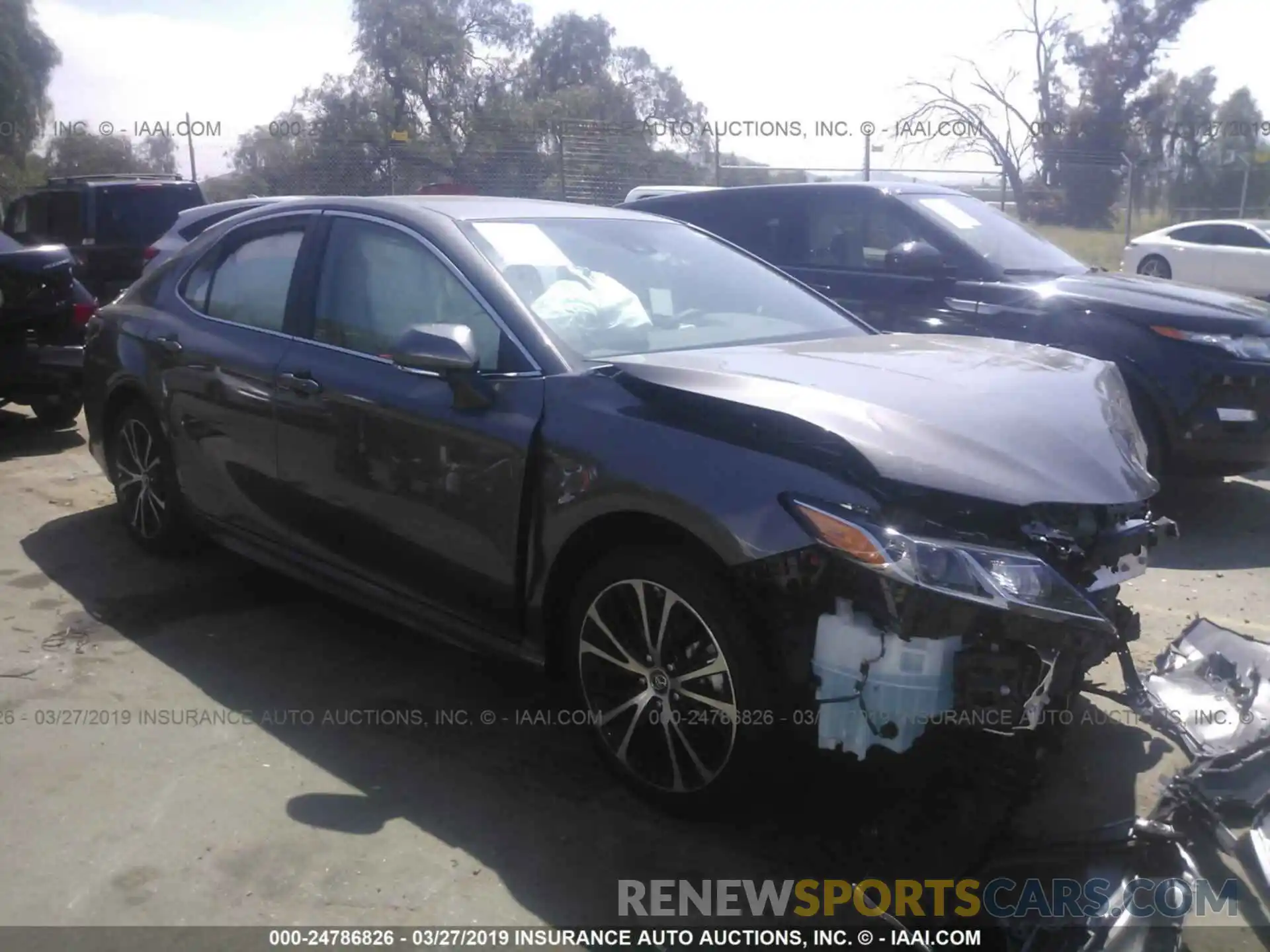 1 Photograph of a damaged car 4T1B11HK0KU227293 TOYOTA CAMRY 2019