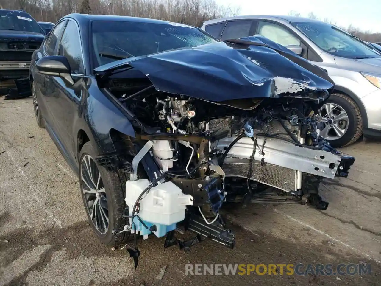 9 Photograph of a damaged car 4T1B11HK0KU227925 TOYOTA CAMRY 2019